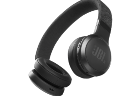 The JBL Live 460NC headphones
