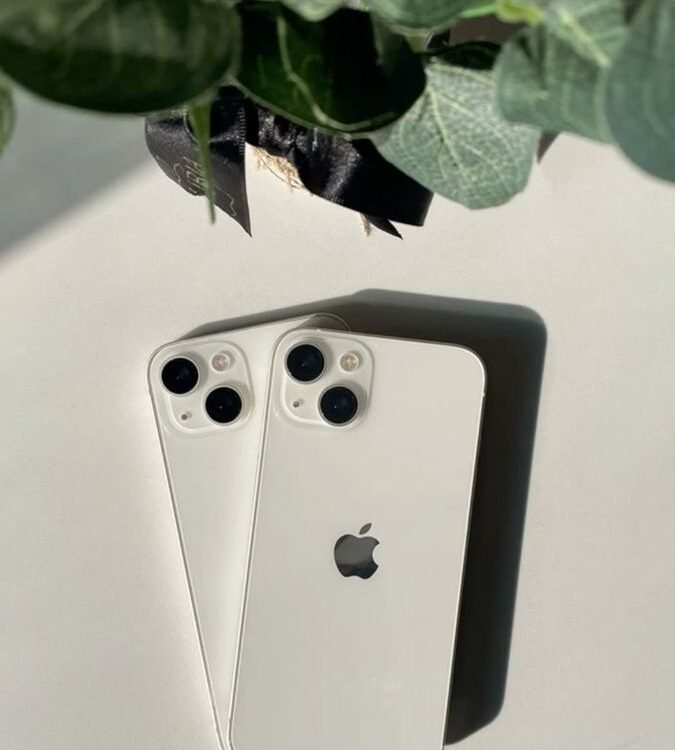 iPhone 13